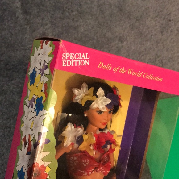 Polynesian Barbie Special Edition 1994 - Picture 4 of 6